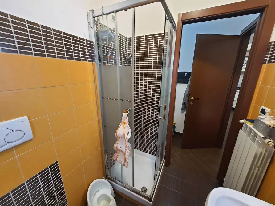 Immagine 14 di Appartamento in vendita  in Via Scillato a Roma