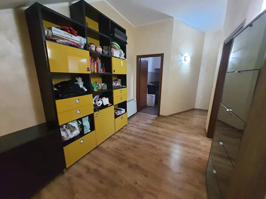 Immagine 16 di Appartamento in vendita  in Via Scillato a Roma