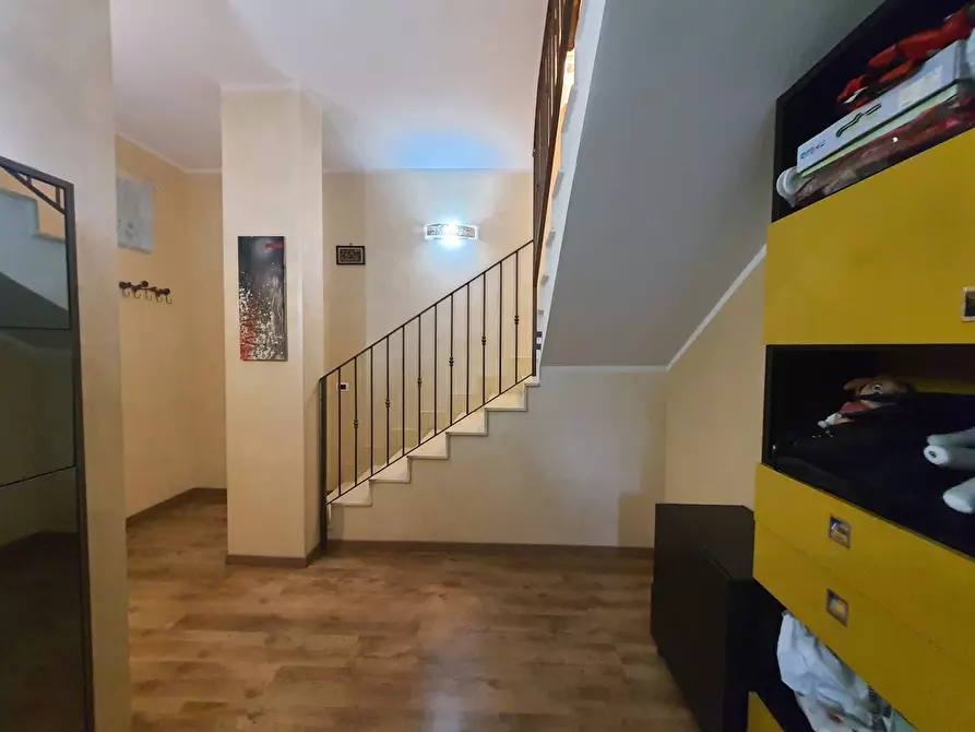 Immagine 18 di Appartamento in vendita  in Via Scillato a Roma