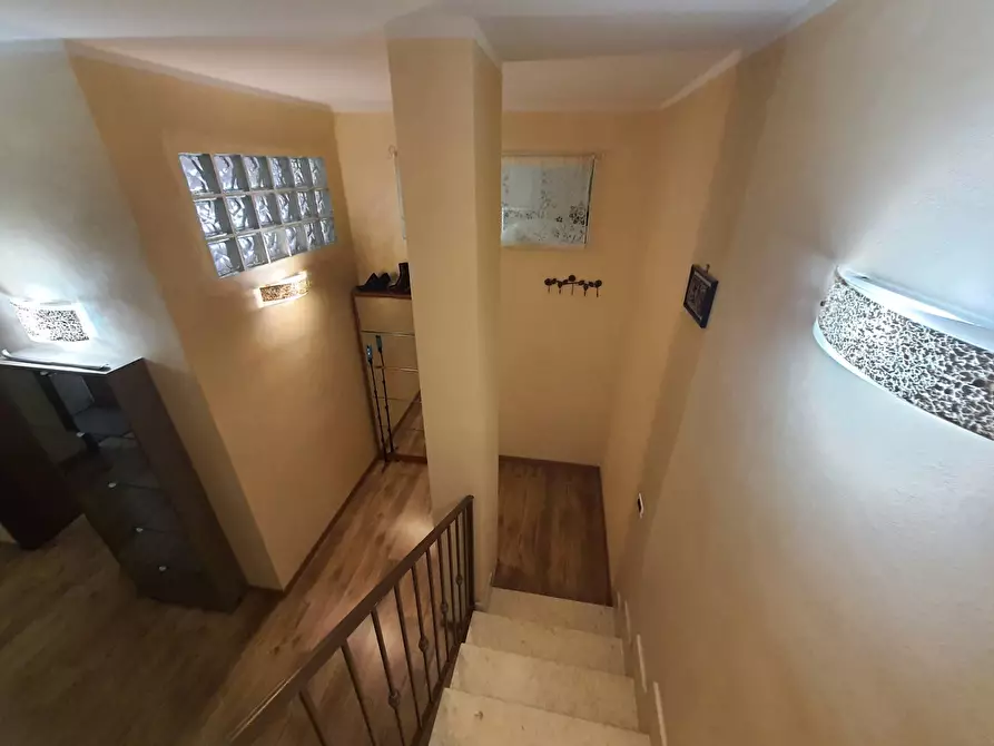 Immagine 21 di Appartamento in vendita  in Via Scillato a Roma