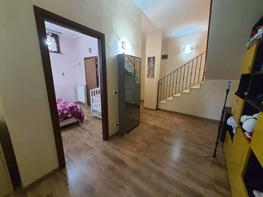 Immagine 25 di Appartamento in vendita  in Via Scillato a Roma