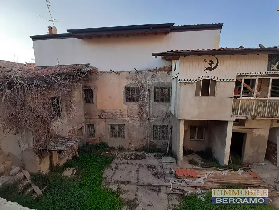 Immagine 5 di Terreno residenziale in vendita  a Azzano San Paolo