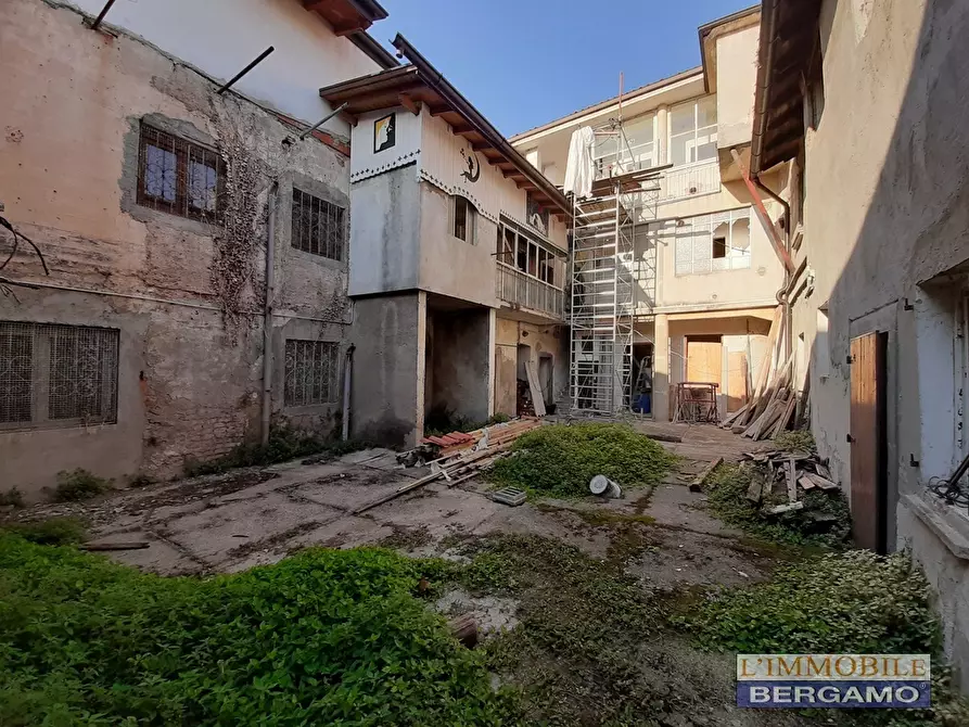 Immagine 8 di Terreno residenziale in vendita  a Azzano San Paolo