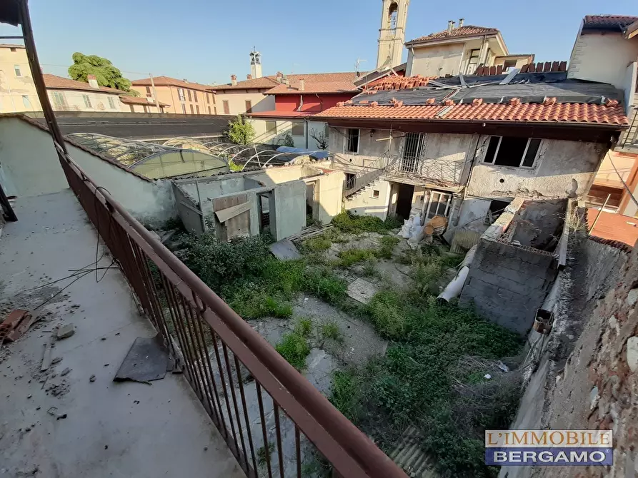 Immagine 13 di Terreno residenziale in vendita  a Azzano San Paolo