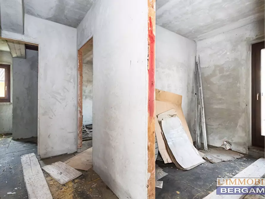 Immagine 16 di Villa in vendita  in via E. Mattei a Villa Di Serio