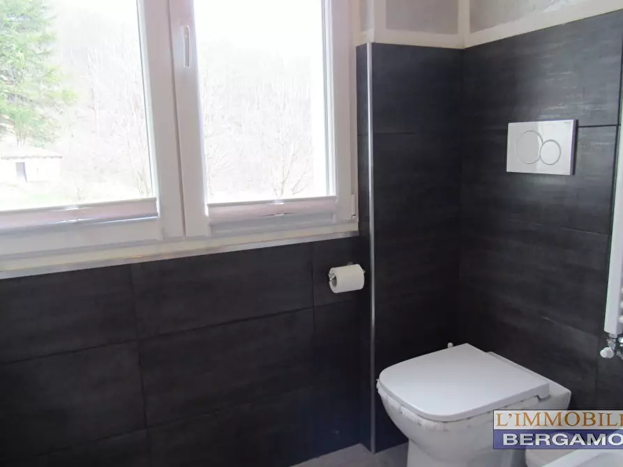 Immagine 20 di Appartamento in vendita  in via Milano a Fuipiano Valle Imagna