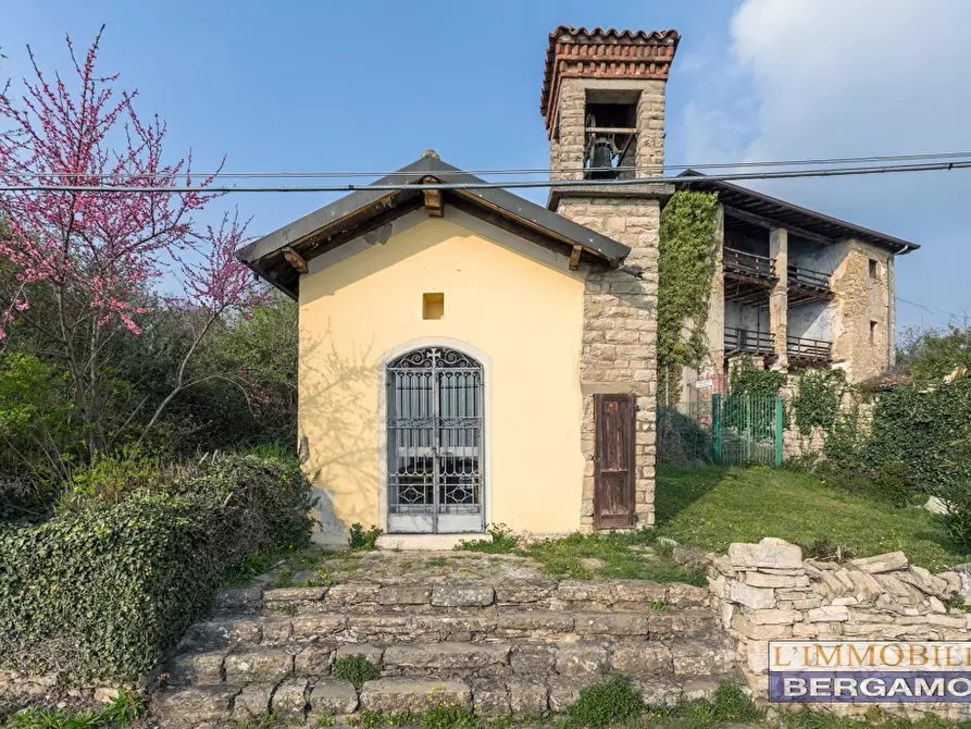 Immagine 22 di Rustico / casale in vendita  in via Montebello a Chiuduno