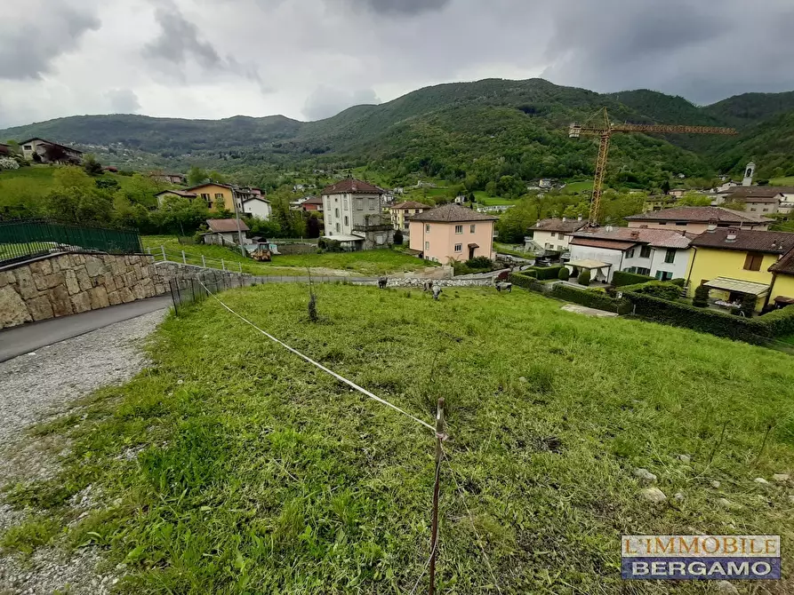 Immagine 2 di Terreno residenziale in vendita  in via Lunga a Albino