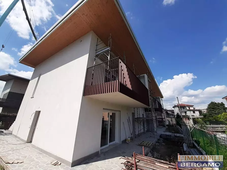 Immagine 2 di Appartamento in vendita  a Treviolo