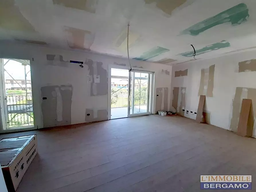 Immagine 10 di Appartamento in vendita  a Treviolo