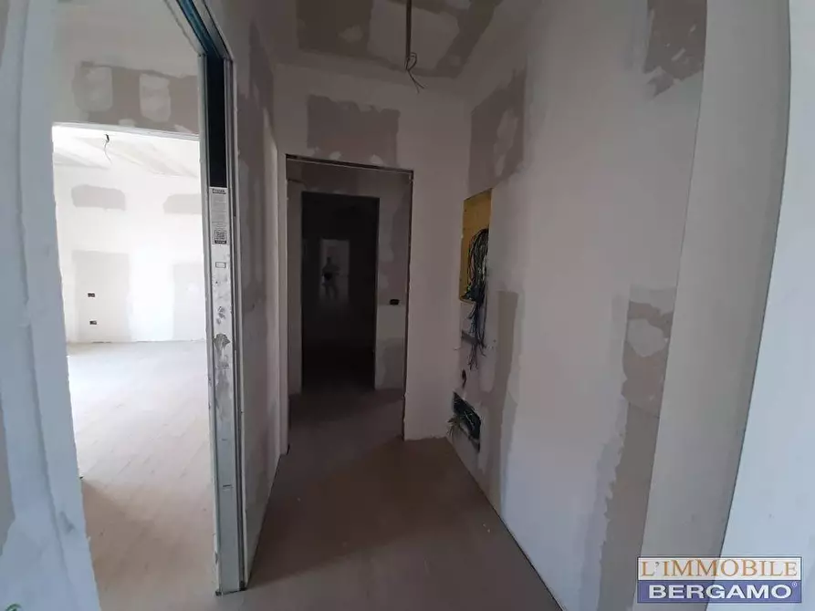 Immagine 16 di Appartamento in vendita  a Treviolo