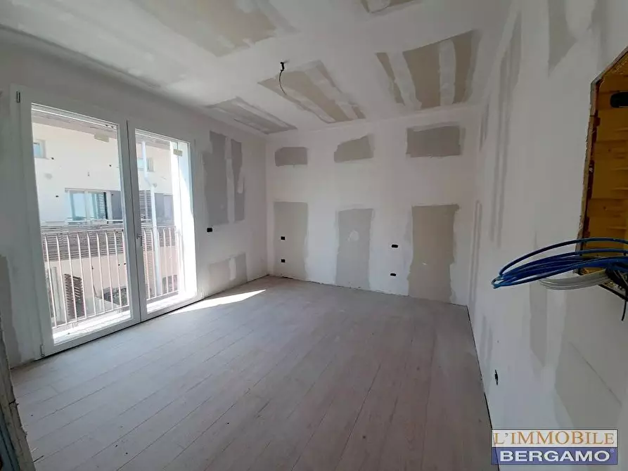 Immagine 19 di Appartamento in vendita  a Treviolo