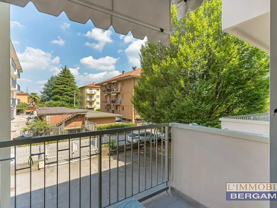 Immagine 9 di Appartamento in vendita  in via Forlanini a Ponte San Pietro