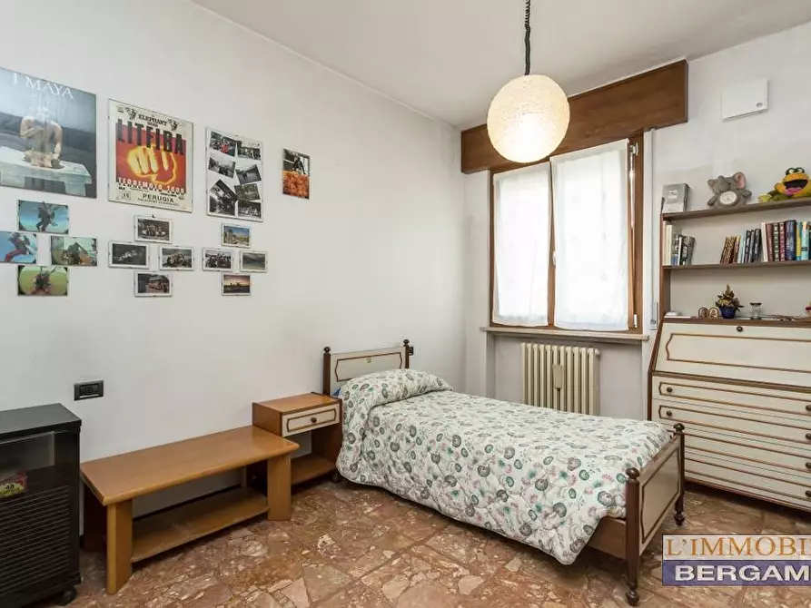 Immagine 12 di Appartamento in vendita  in via Forlanini a Ponte San Pietro