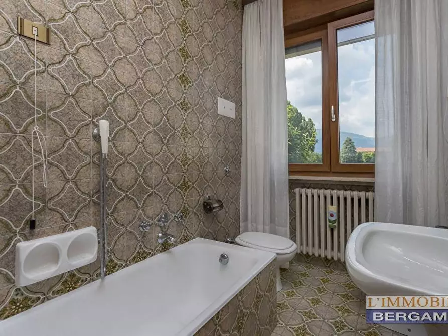 Immagine 15 di Appartamento in vendita  in via Forlanini a Ponte San Pietro