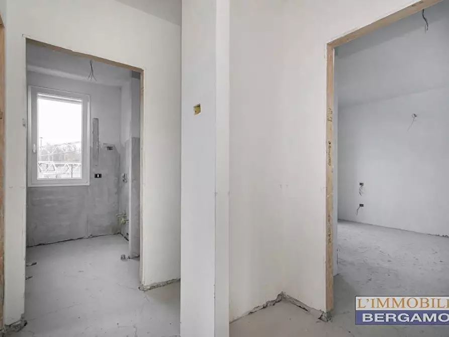 Immagine 9 di Appartamento in vendita  a Calcinate
