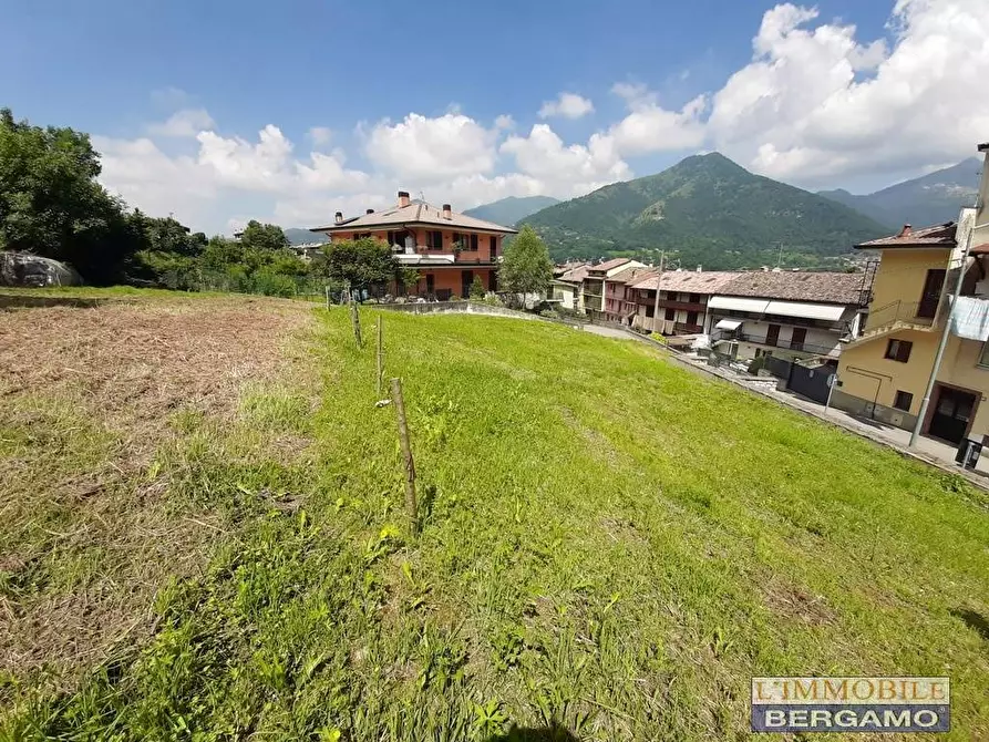 Immagine 1 di Terreno residenziale in vendita  in San Vincenzo a Pradalunga