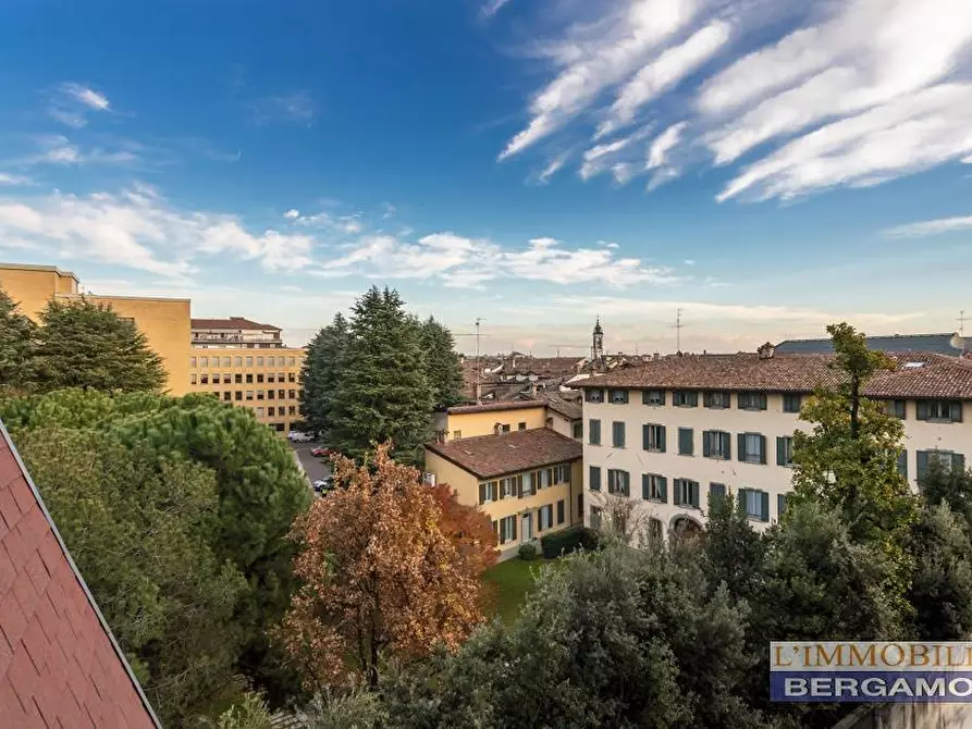 Immagine 20 di Appartamento in vendita  in via Lapacano a Bergamo