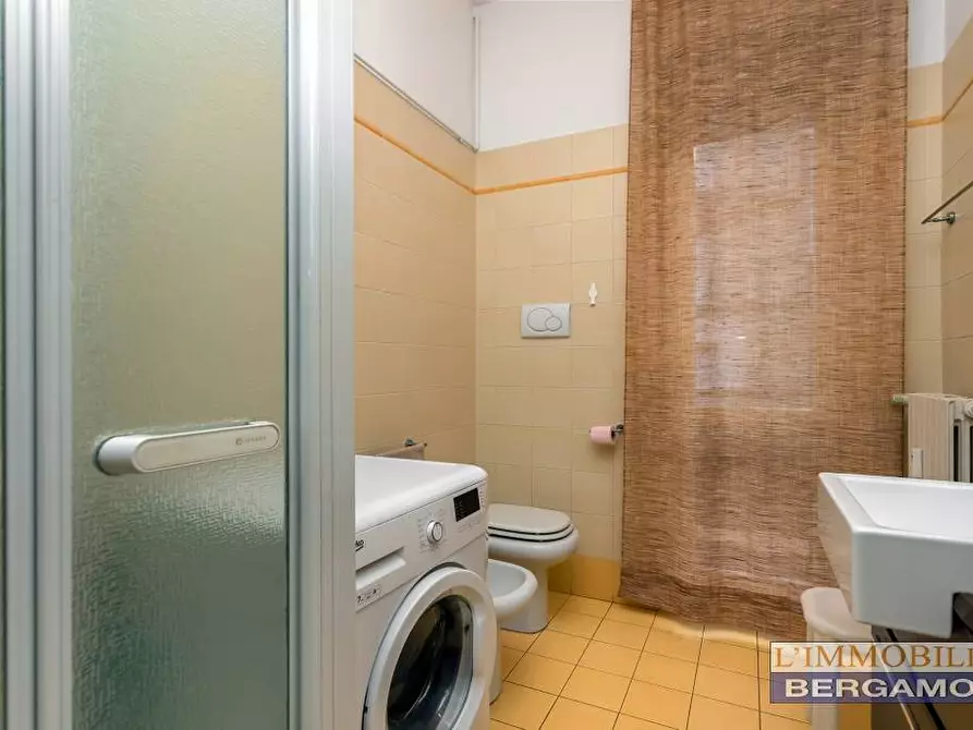 Immagine 30 di Appartamento in vendita  in via Lapacano a Bergamo