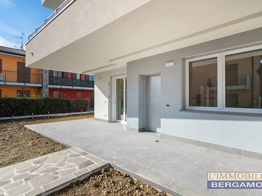 Immagine 3 di Appartamento in vendita  in via Paderno a Seriate