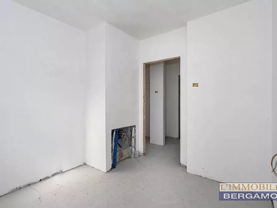 Immagine 11 di Appartamento in vendita  in via Paderno a Seriate