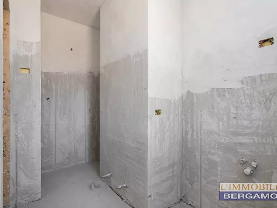 Immagine 22 di Appartamento in vendita  in via Paderno a Seriate