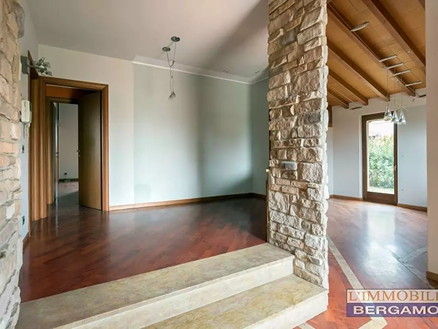 Immagine 6 di Villa in vendita  in via Falcone a Calcinate