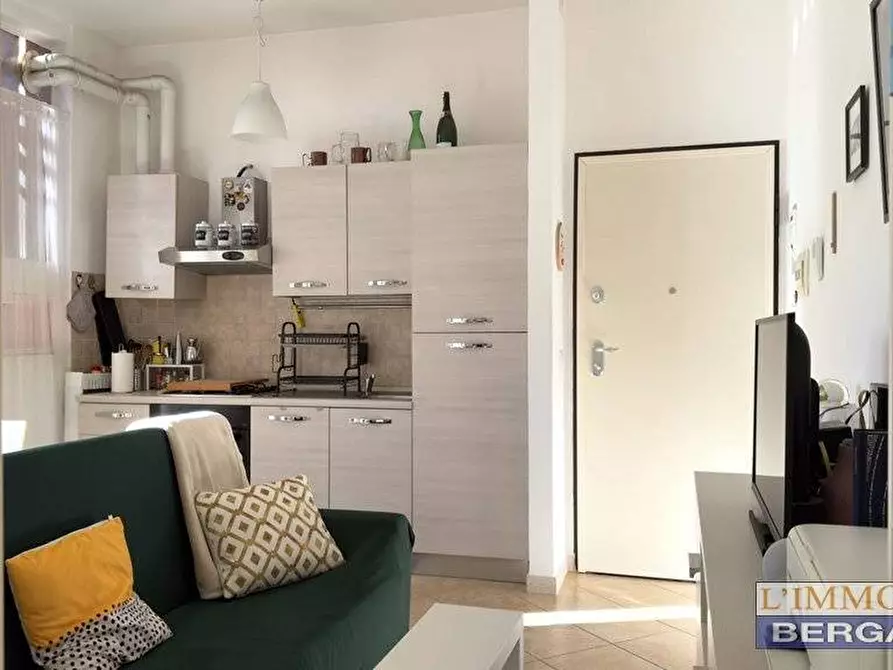 Immagine 1 di Appartamento in affitto  in VIA PO' a Sesto San Giovanni