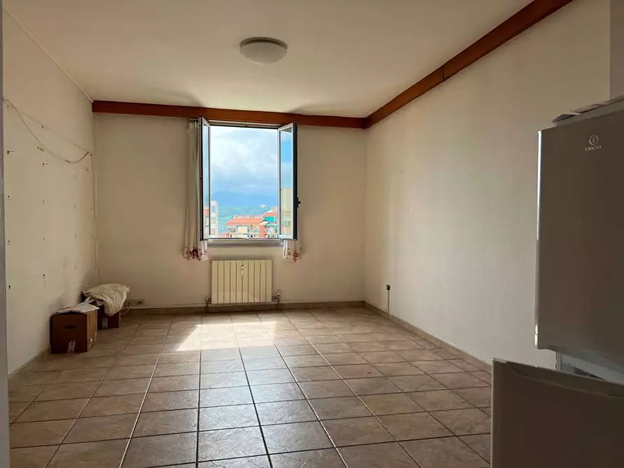 Immagine 4 di Appartamento in vendita  a Savona