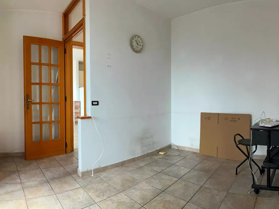 Immagine 13 di Appartamento in vendita  a Savona