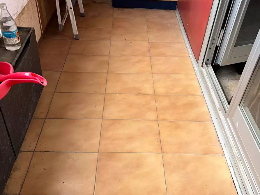 Immagine 16 di Appartamento in vendita  a Savona