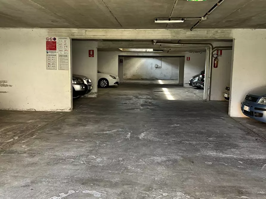 Immagine 19 di Appartamento in vendita  a Savona