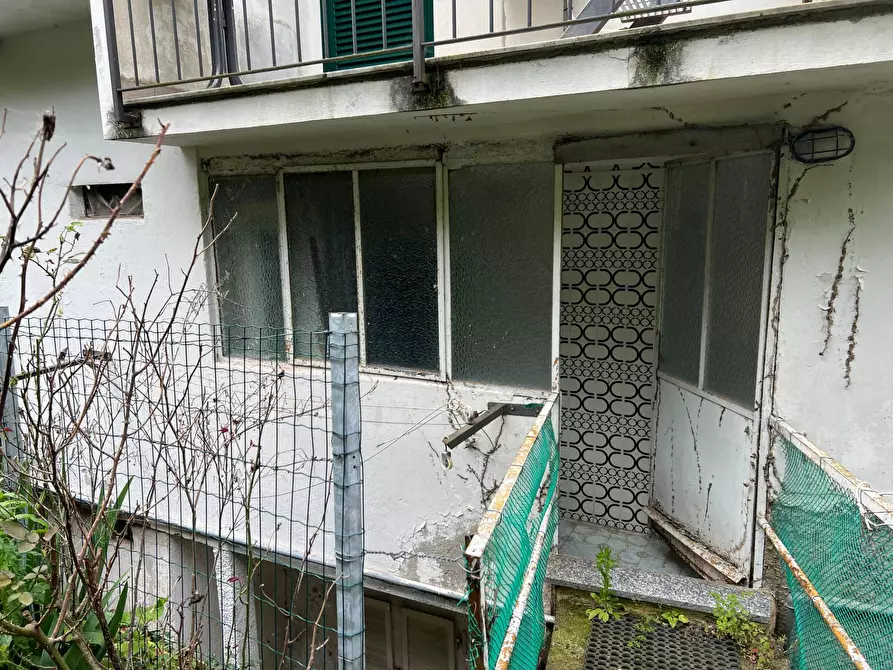 Immagine 5 di Appartamento in vendita  a Varazze