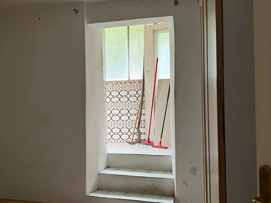 Immagine 11 di Appartamento in vendita  a Varazze