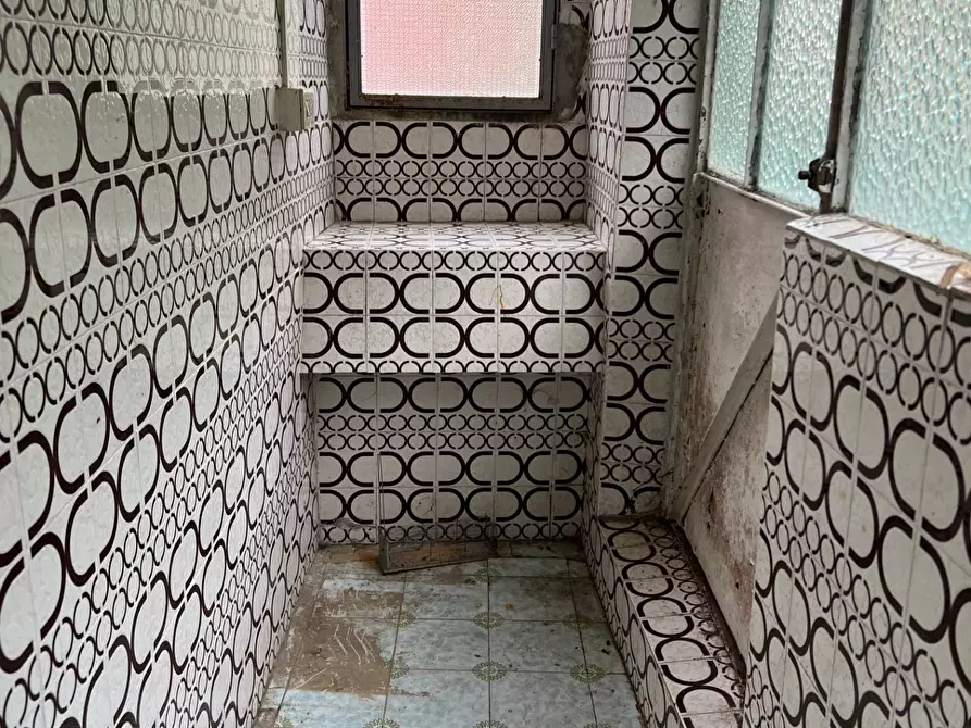 Immagine 12 di Appartamento in vendita  a Varazze