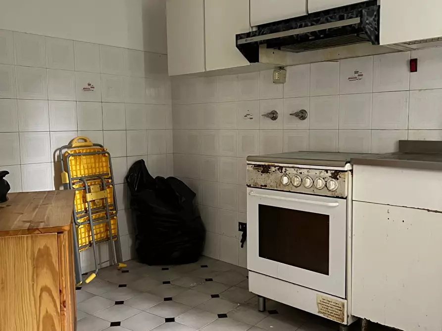 Immagine 15 di Appartamento in vendita  a Varazze