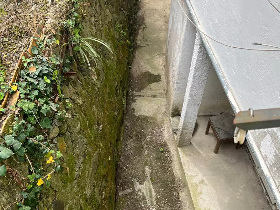 Immagine 18 di Appartamento in vendita  a Varazze