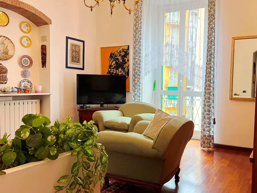Immagine 1 di Appartamento in vendita  a Savona