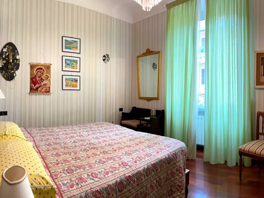 Immagine 14 di Appartamento in vendita  a Savona