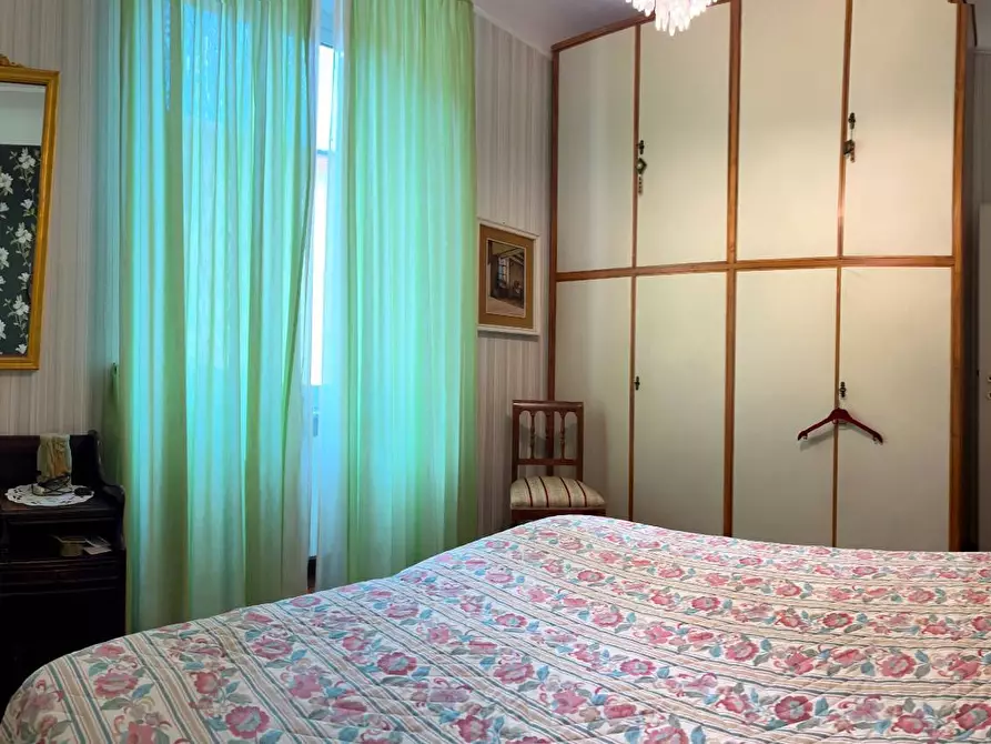 Immagine 15 di Appartamento in vendita  a Savona