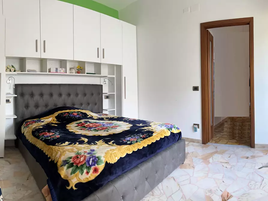 Immagine 15 di Appartamento in vendita  a Savona