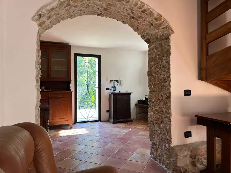 Immagine 4 di Casa indipendente in vendita  a Savona