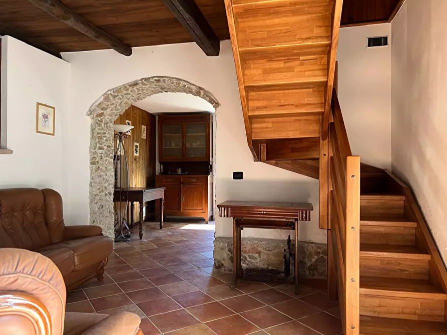 Immagine 7 di Casa indipendente in vendita  a Savona