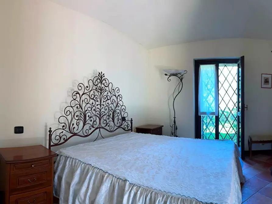 Immagine 12 di Casa indipendente in vendita  a Savona