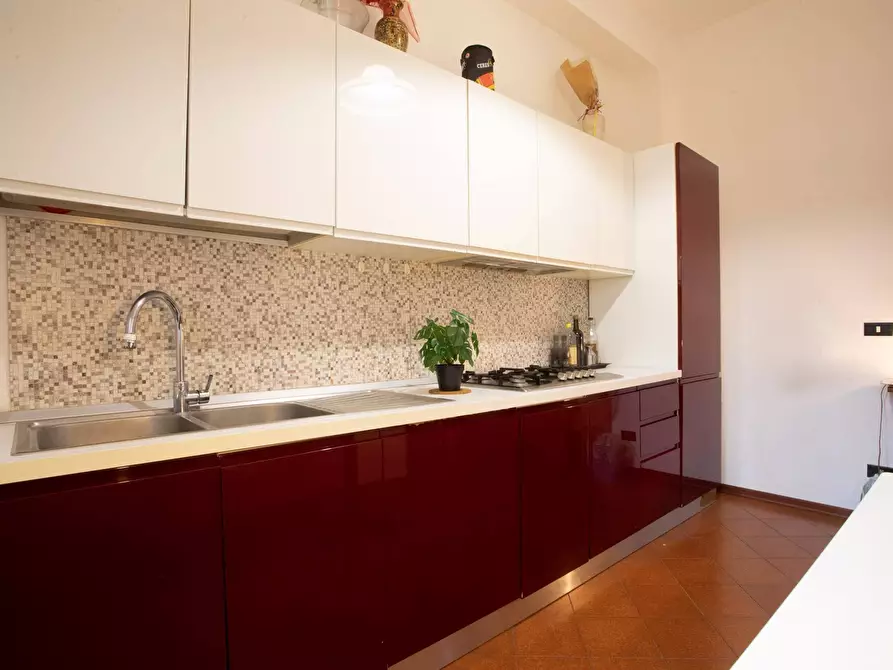 Immagine 9 di Appartamento in vendita  in via emilia romagna a Gabicce Mare