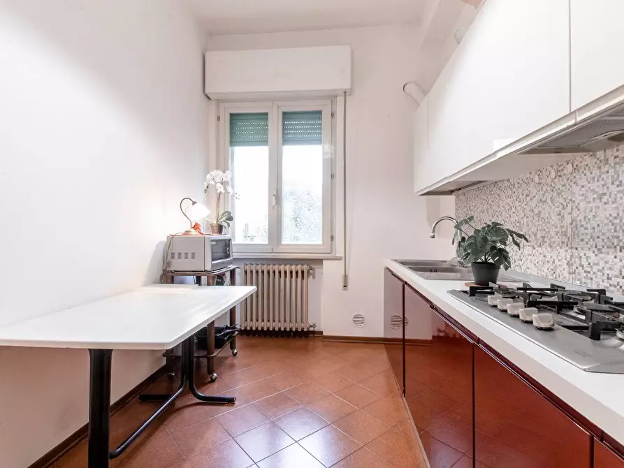 Immagine 11 di Appartamento in vendita  in via emilia romagna a Gabicce Mare