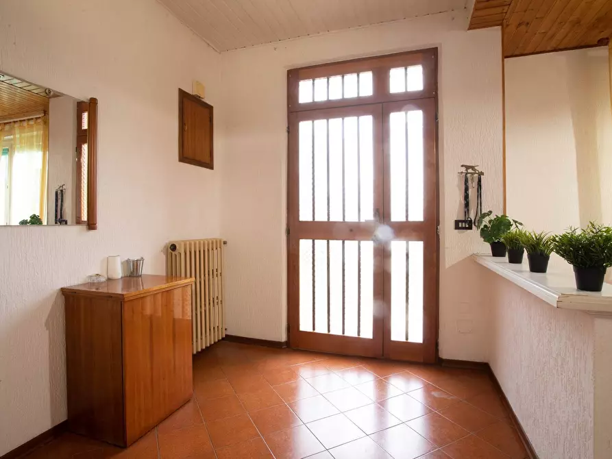 Immagine 4 di Appartamento in vendita  in via emilia romagna a Gabicce Mare