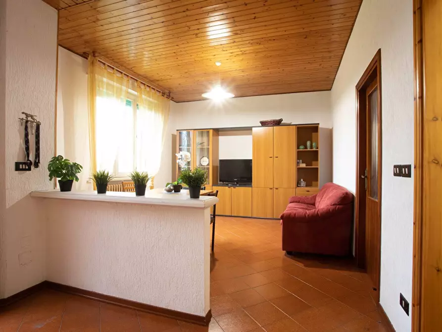 Immagine 5 di Appartamento in vendita  in via emilia romagna a Gabicce Mare