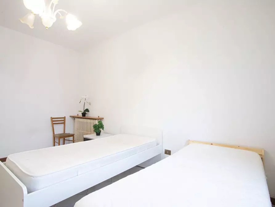 Immagine 20 di Appartamento in vendita  in via emilia romagna a Gabicce Mare