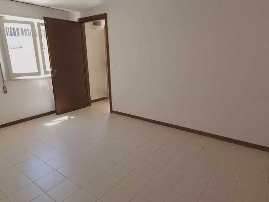 Immagine 8 di Appartamento in vendita  in Via IV Novembre a Gabicce Mare